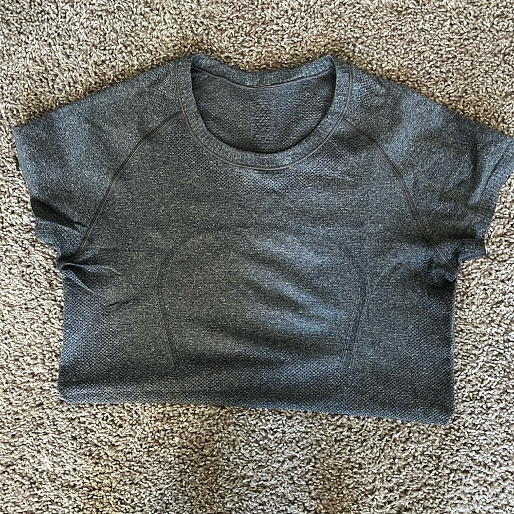 Lululemon Swiftly Tech